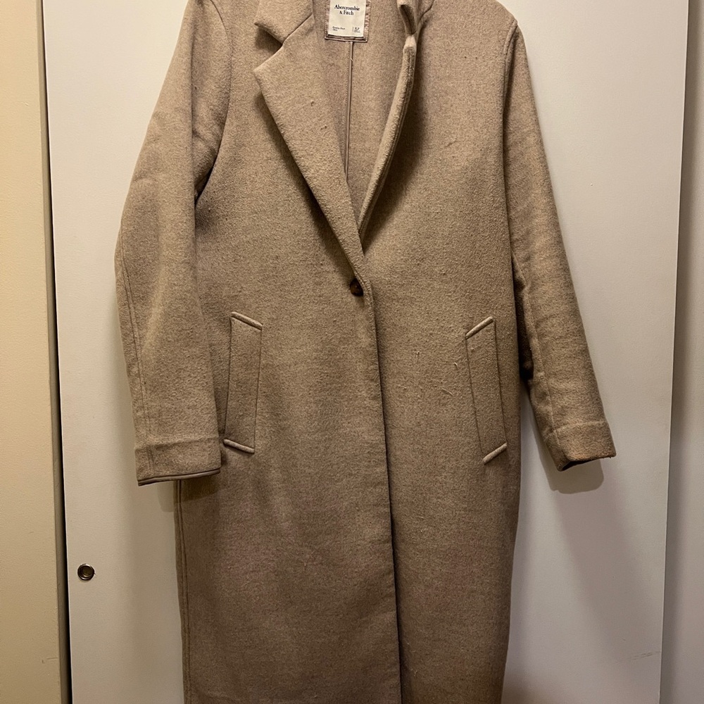 Abercrombie and Fitch Cream Trench Coat